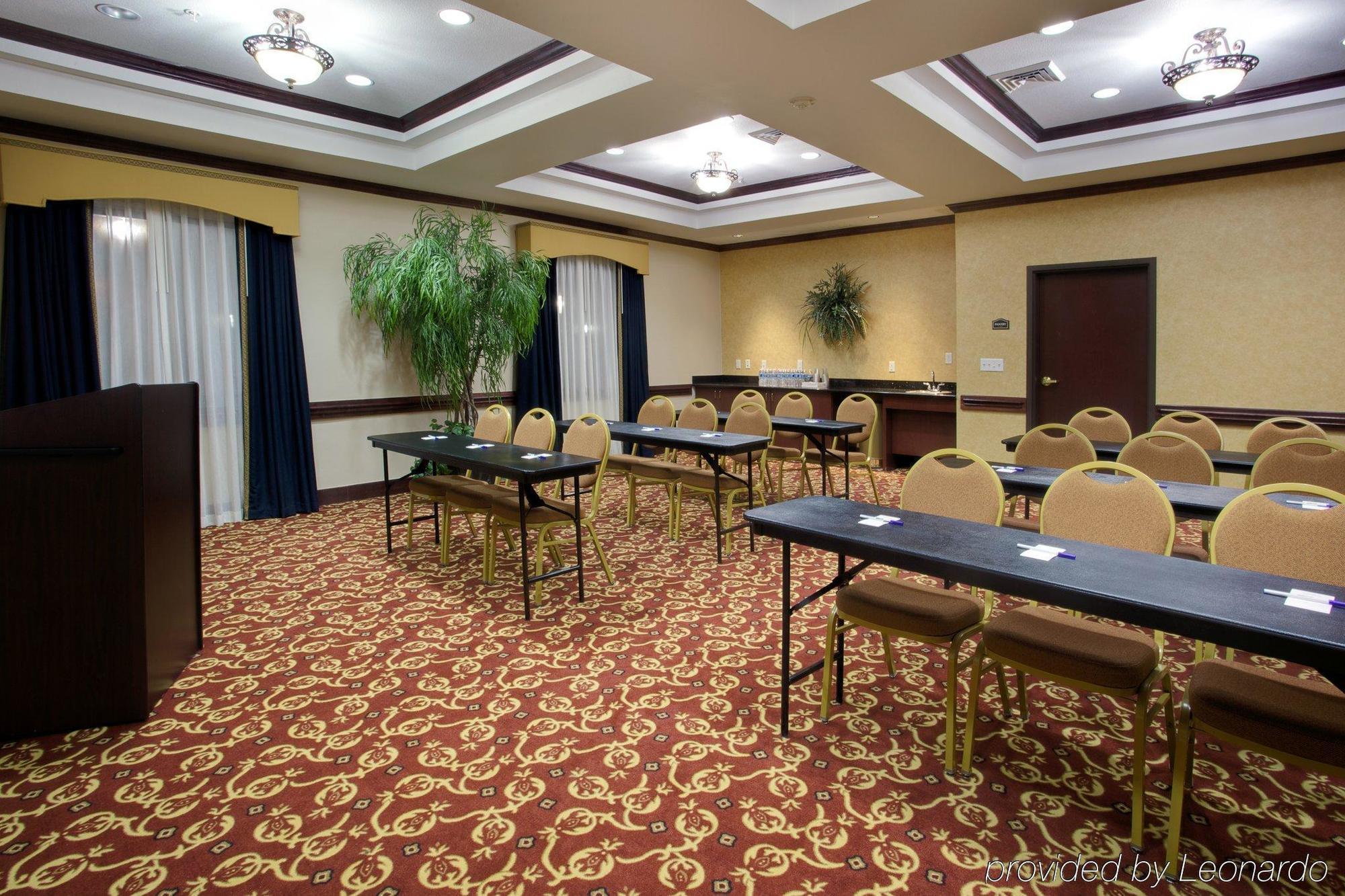 Holiday Inn Express & Suites Wharton By Ihg Tiện nghi bức ảnh