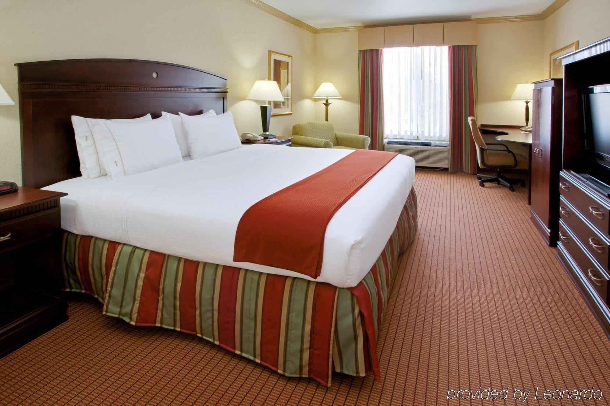 Holiday Inn Express & Suites Wharton By Ihg Ngoại thất bức ảnh